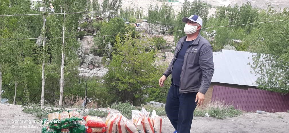 Food distribution in Khorog